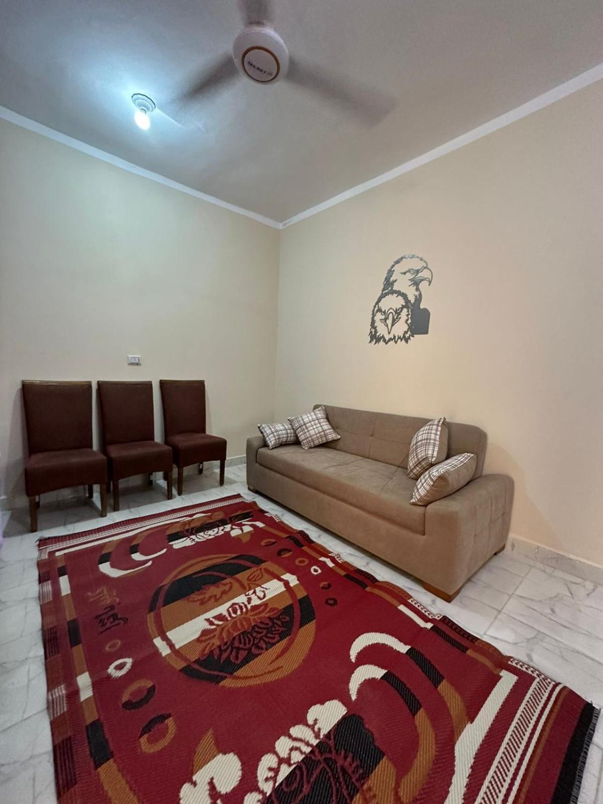 Skylen Hostel Хургада Стая снимка